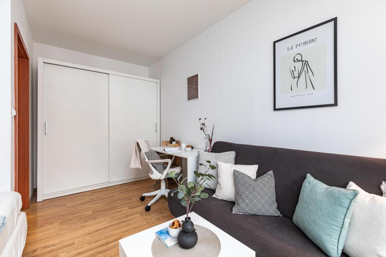 바르샤바 Superapart Stanow Zjednoczonych 72 아파트 외부 사진